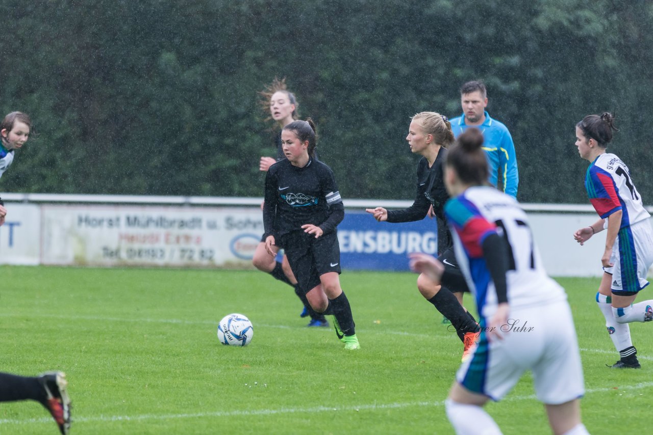 Bild 197 - B-Juniorinnen SV Henstedt Ulzburg - MSG Steinhorst Krummesse : Ergebnis: 4:0